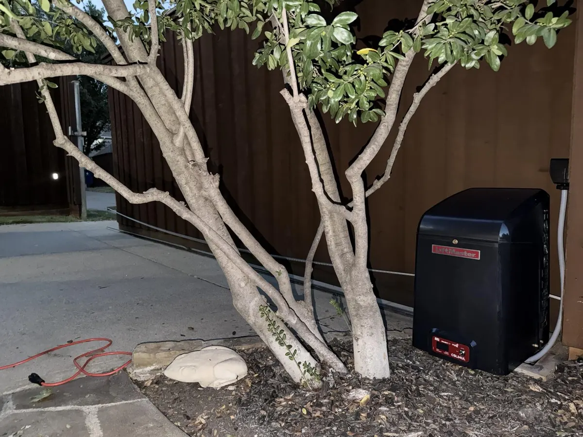 LiftMaster gate repair in Frisco, Texas