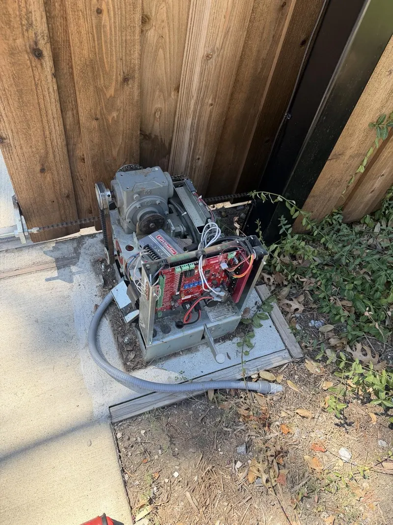 A Refurbished Opener Fitted as a Cost Saving. It Was Not Right for the Gate.
